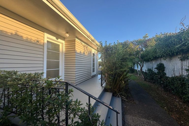 Photo of property in 56 Cuba Street, Marton, 4710