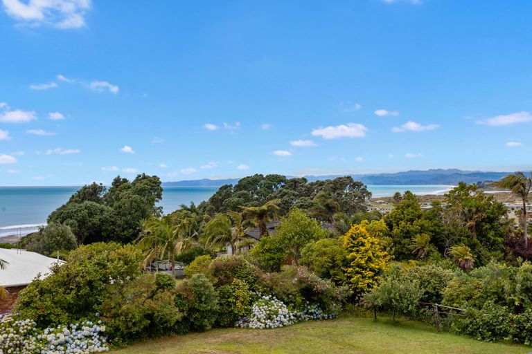 Photo of property in 15 Paerata Ridge Road, Waiotahe, Opotiki, 3198