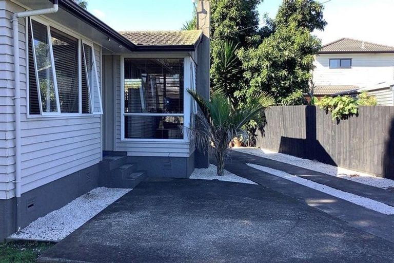 Photo of property in 3 Bernard Street, Papatoetoe, Auckland, 2025