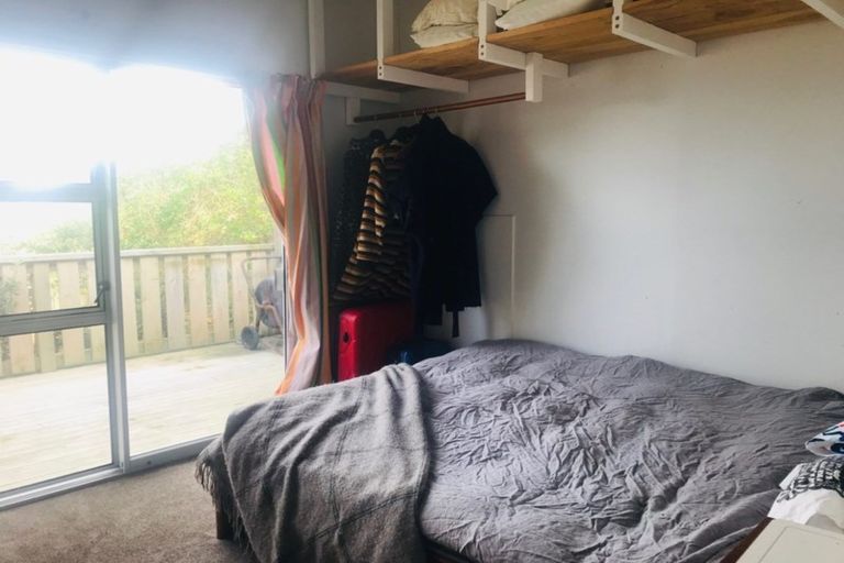 Photo of property in 246 Houghton Bay Road, Houghton Bay, Wellington, 6023