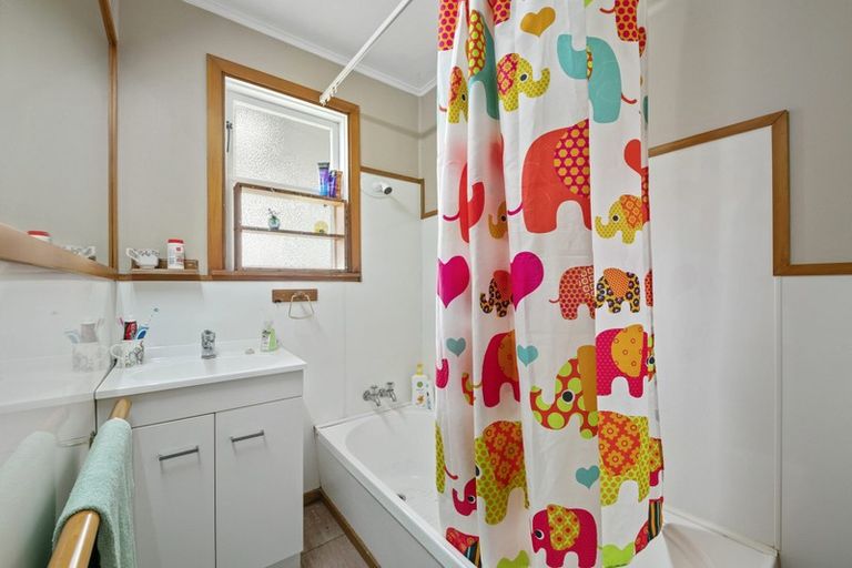 Photo of property in 22 Macky Street, Taita, Lower Hutt, 5011