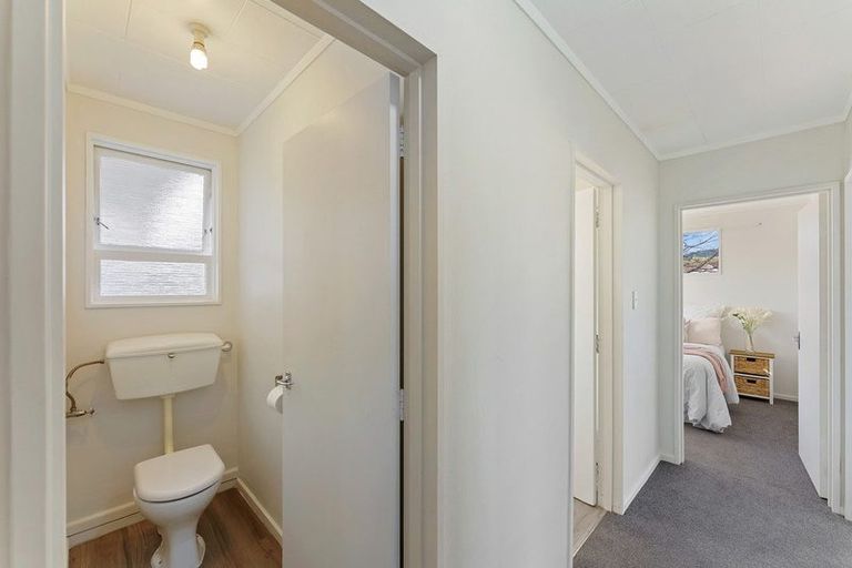 Photo of property in 47 Arawhata Road, Paraparaumu, 5032