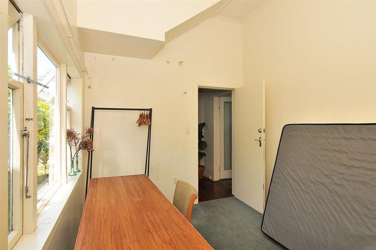 Photo of property in 18 Colombo Street, Newtown, Wellington, 6021