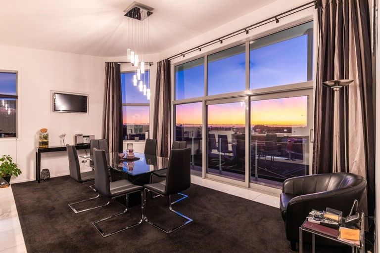 Photo of property in 6 Sunset Street, Bell Block, New Plymouth, 4312