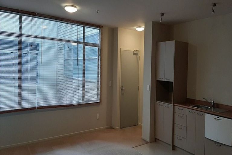 Photo of property in Dixon Towers, 24/115 Dixon Street, Te Aro, Wellington, 6011