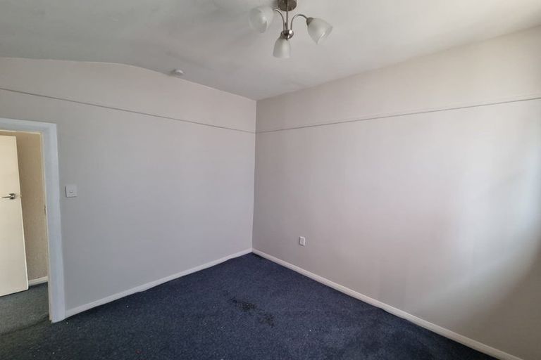 Photo of property in 52 Thompson Street, Mount Cook, Wellington, 6011