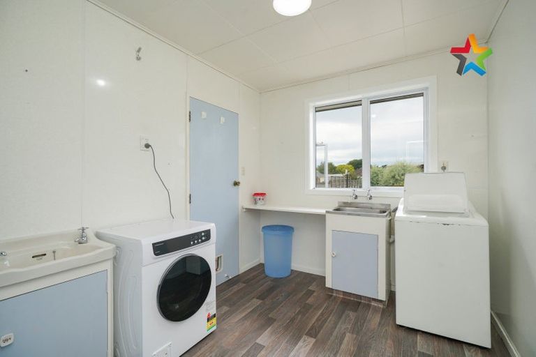 Photo of property in 311 Tay Street, Turnbull Thomson Park, Invercargill, 9810