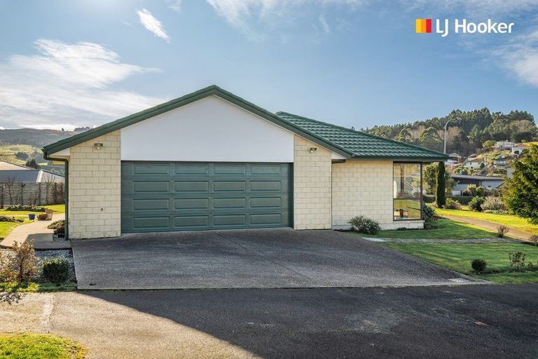 Photo of property in 35 Severn Street, Green Island, Dunedin, 9018