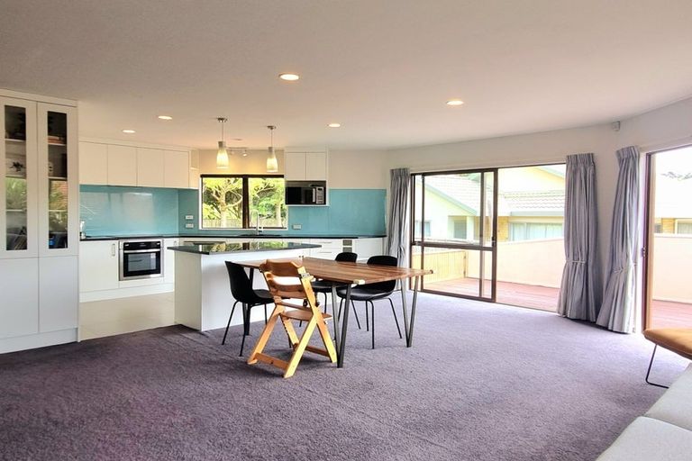 Photo of property in 15 Palmgreen Court, Stanmore Bay, Whangaparaoa, 0932