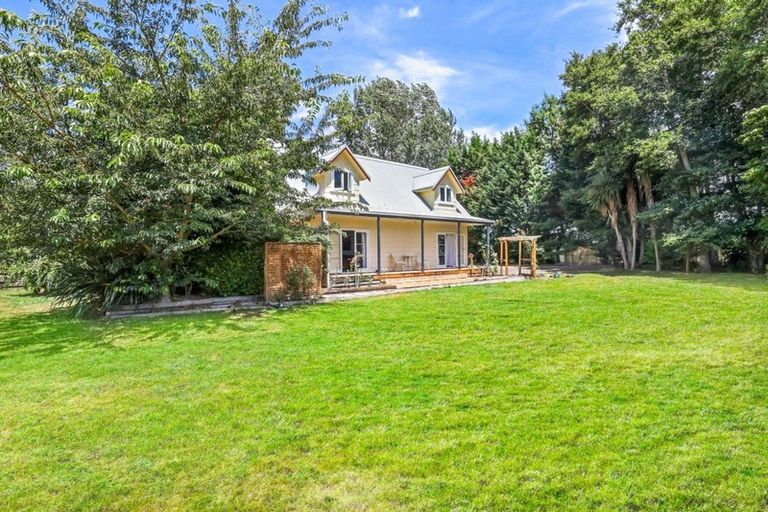 Photo of property in 1531 Mcclure Street, Pirongia, Te Awamutu, 3876