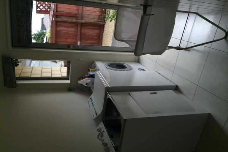 Photo of property in 10j Sefton Street, Belfast, Christchurch, 8051