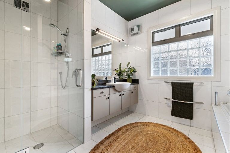 Photo of property in 116 Cotter Avenue, Arrowtown, 9302