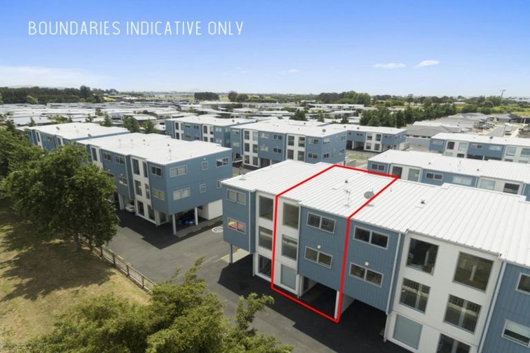 Photo of property in 31 Reynolds Place, Papamoa Beach, Papamoa, 3118