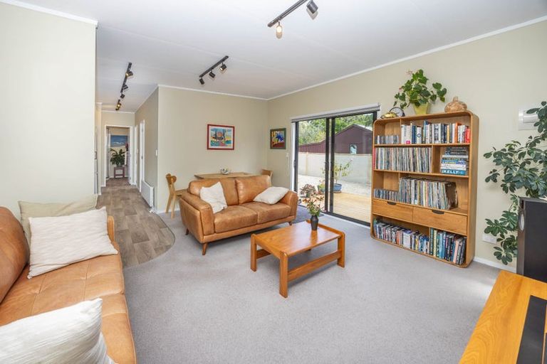 Photo of property in 28 Kiwi Avenue, Forest Lake, Hamilton, 3200