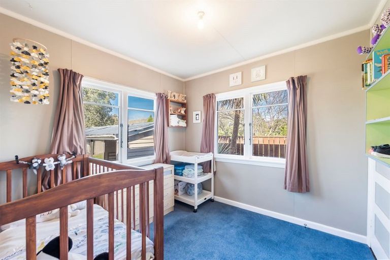 Photo of property in 166 Whitby Road, Wakefield, 7025