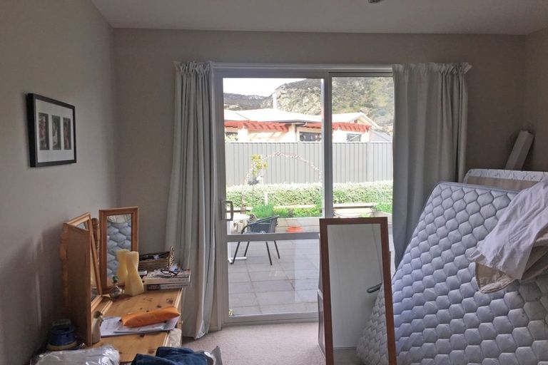 Photo of property in 9 Marbleleaf Lane, Albert Town, Wanaka, 9305