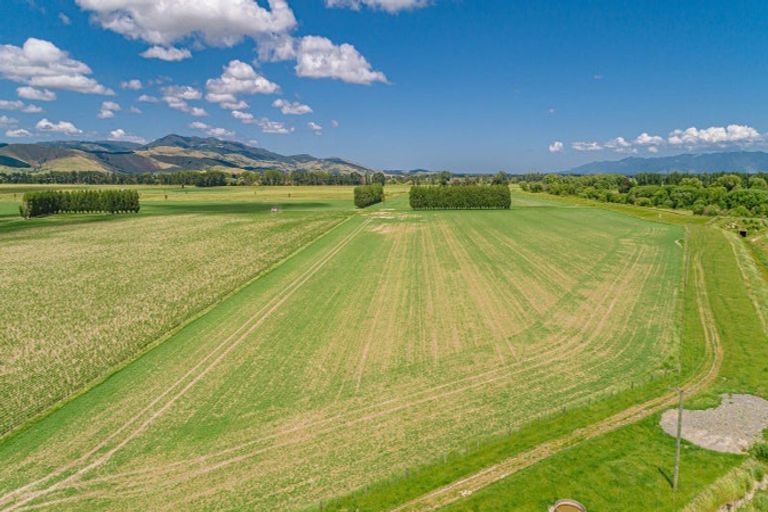 Photo of property in 247 Mahaki Road, Dyerville, Martinborough, 5781