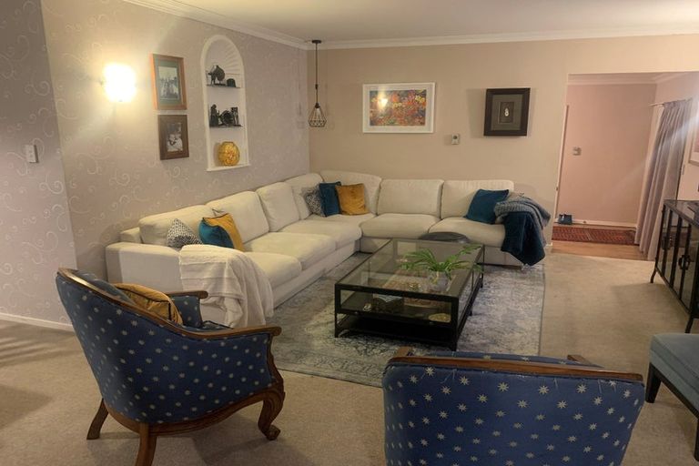 Photo of property in 12 Crichton Place, Taradale, Napier, 4112