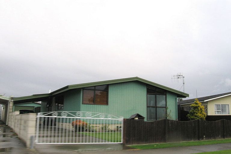 Photo of property in 13 Lerwick Street, Tamatea, Napier, 4112