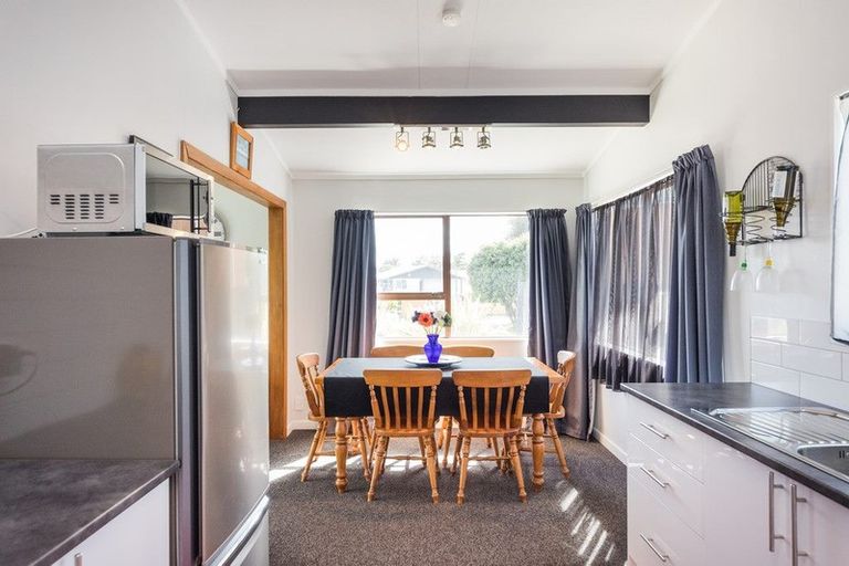 Photo of property in 43 Havelock Avenue, Westbrook, Palmerston North, 4412