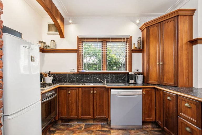 Photo of property in 42 Rata Street, Riccarton, Christchurch, 8041