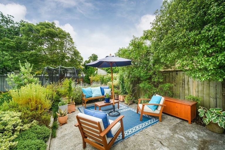 Photo of property in 40 Marne Street, Hokowhitu, Palmerston North, 4410