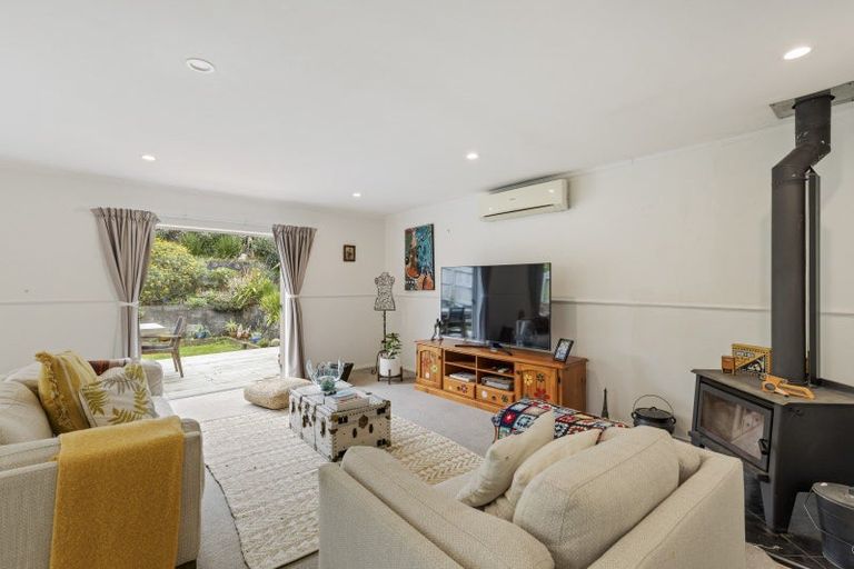 Photo of property in 13 Fernleigh Street, Ferndale, New Plymouth, 4310