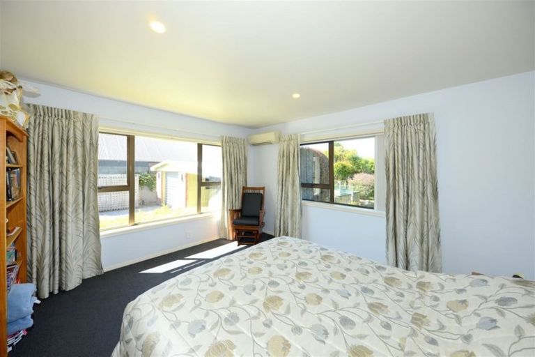 Photo of property in 308 Withells Road, Avonhead, Christchurch, 8042