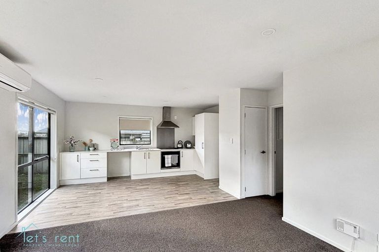 Photo of property in 3 Capella Place, Manurewa, Auckland, 2102