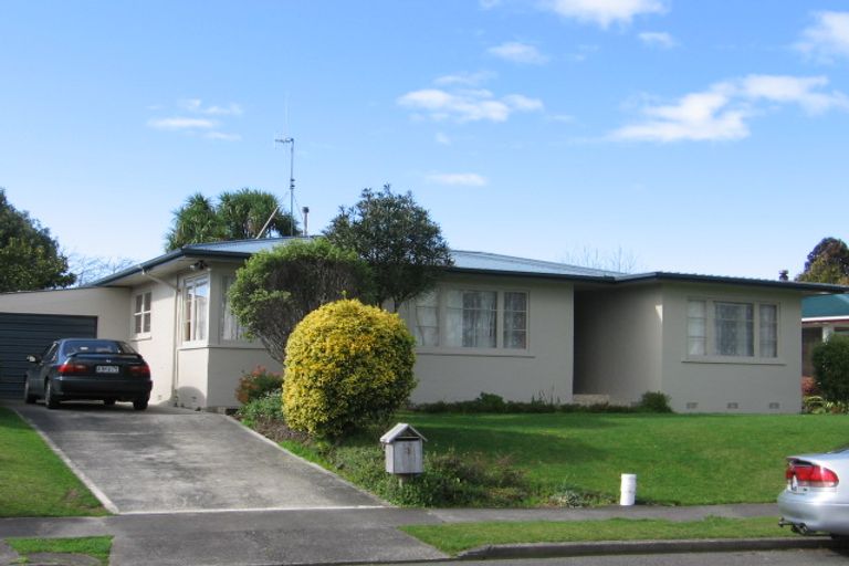 Photo of property in 3 Lifford Place, Awapuni, Palmerston North, 4412