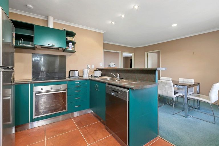 Photo of property in 6 Astor Place, Welcome Bay, Tauranga, 3112