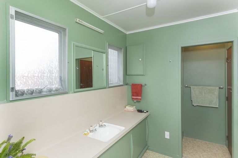 Photo of property in 38 Oak Street, Mangapapa, Gisborne, 4010