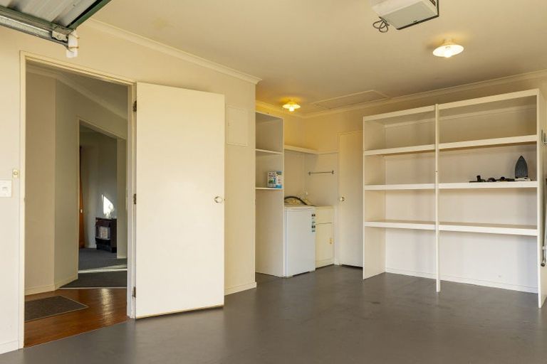 Photo of property in 30 Fairview Terrace, Waipahihi, Taupo, 3330