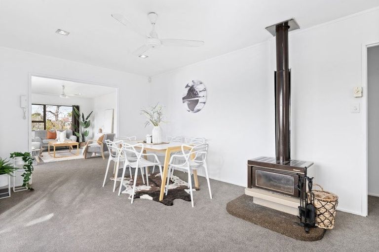 Photo of property in 17 Houhere Place, Pukete, Hamilton, 3200