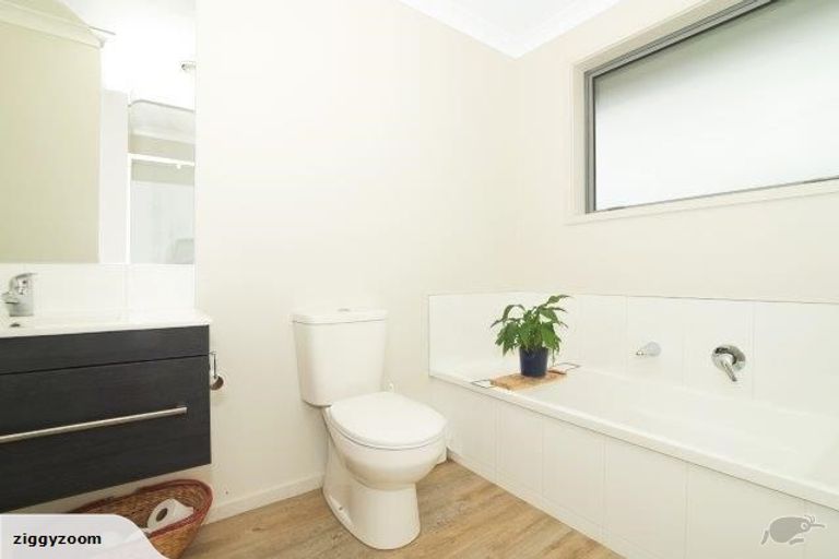 Photo of property in 36 Mortlake Heights, Pyes Pa, Tauranga, 3112