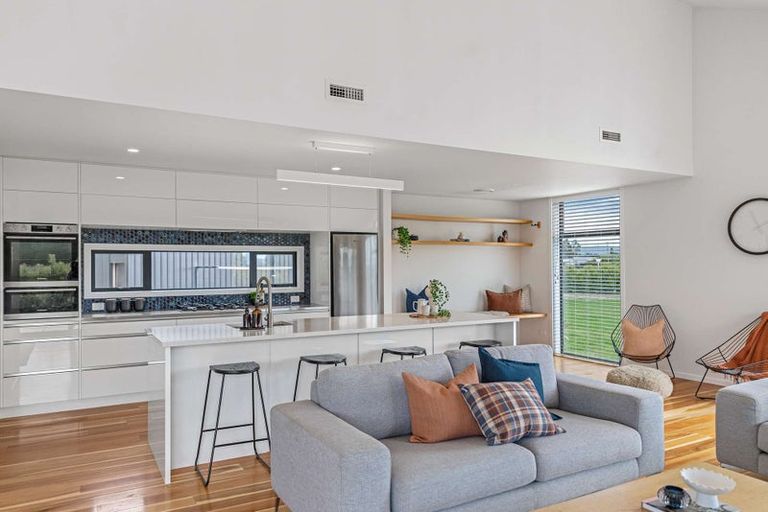 Photo of property in 98 Liverpool Street, Riversdale, 9776