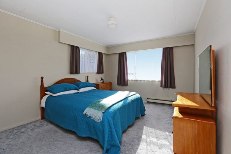 Photo of property in 1/1 Forward Street, Greenmeadows, Napier, 4112