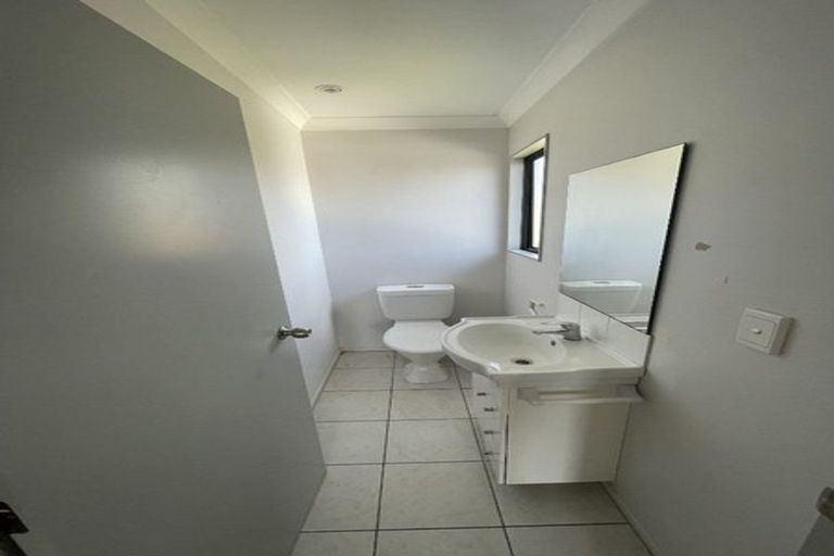 Photo of property in 18 William Roberts Road, Pakuranga, Auckland, 2010