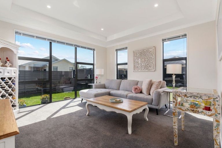 Photo of property in 11 Eastman Drive, Halswell, Christchurch, 8025