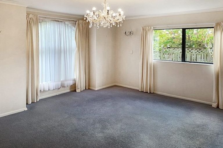 Photo of property in 21 Margaret Avenue, Havelock North, 4130