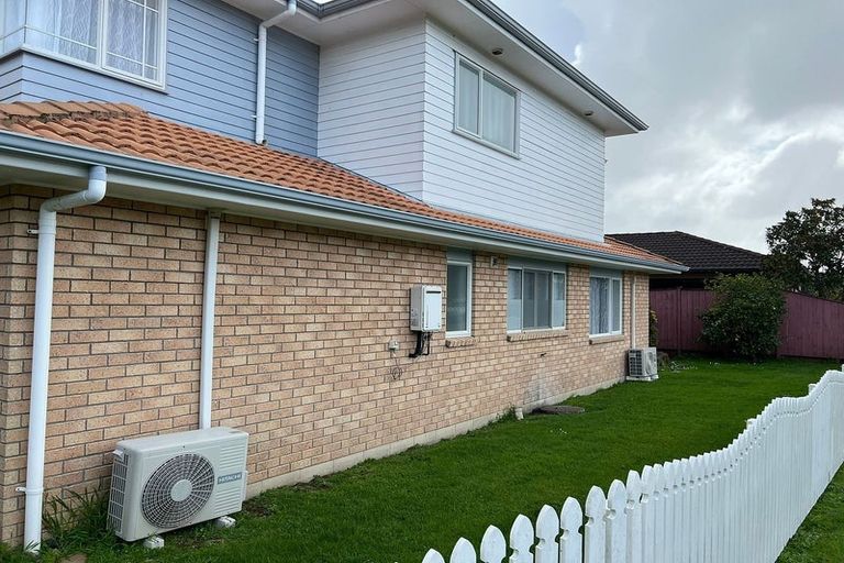 Photo of property in 26 Cyril French Drive, Flat Bush, Auckland, 2016