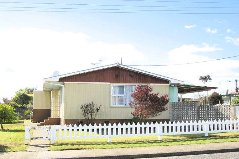Photo of property in 2/23 Churchill Street, Waipukurau, 4200