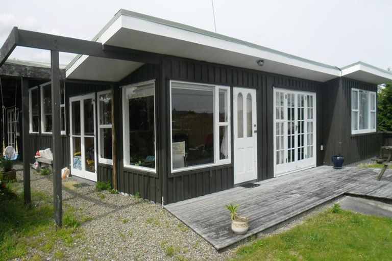 Photo of property in 20 Francis Road, Paraparaumu Beach, Paraparaumu, 5032