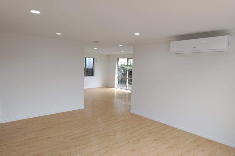 Photo of property in 6d Twin Court, Albany, Auckland, 0632
