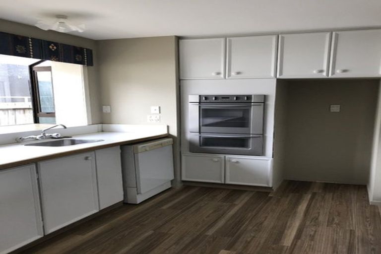 Photo of property in 741 Main North Road, Belfast, Christchurch, 8051