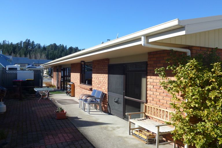 Photo of property in 28 Arnott Street, Alexandra, 9320