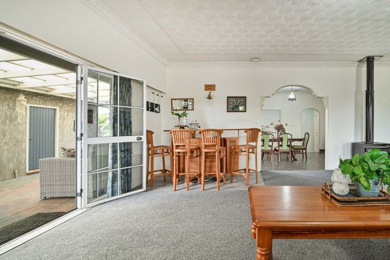 Photo of property in 910 Collinge Road, Mayfair, Hastings, 4122