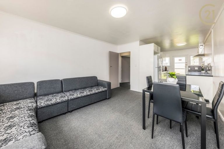 Photo of property in 4/87 Wallace Road, Papatoetoe, Auckland, 2025