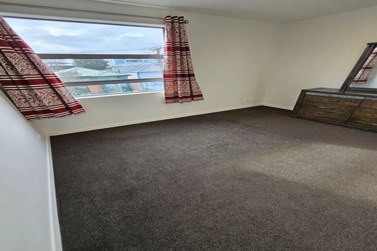 Photo of property in 9/24 Princess Terrace, Newtown, Wellington, 6021