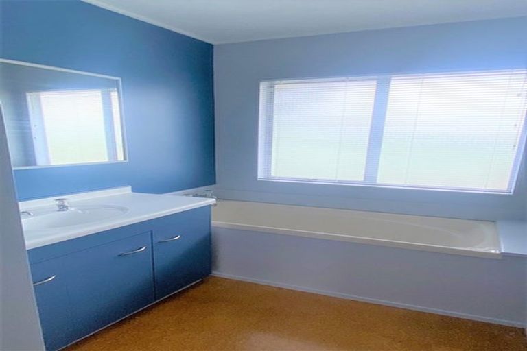 Photo of property in 8a Courtney Road, Gate Pa, Tauranga, 3112